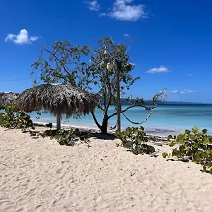 Villa Arena Sol-beach Front, Punta Rucia